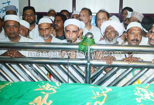 CM hails Ullal Dargah 1